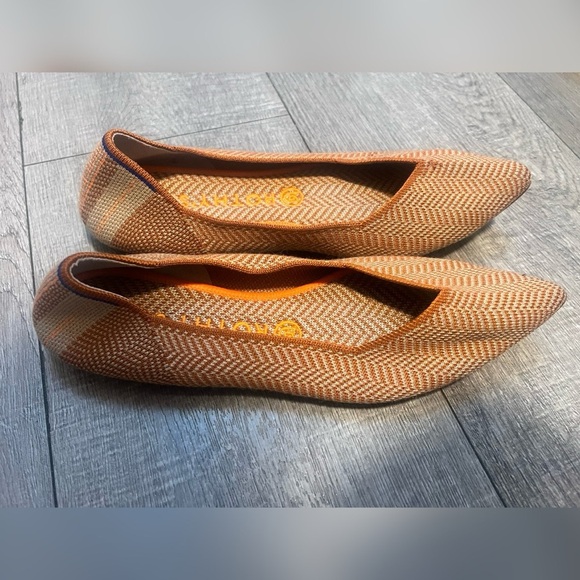 Rothys Authentic Retired Camel Herringbone Merino Wool Point Flats Size 9 - Picture 6 of 6